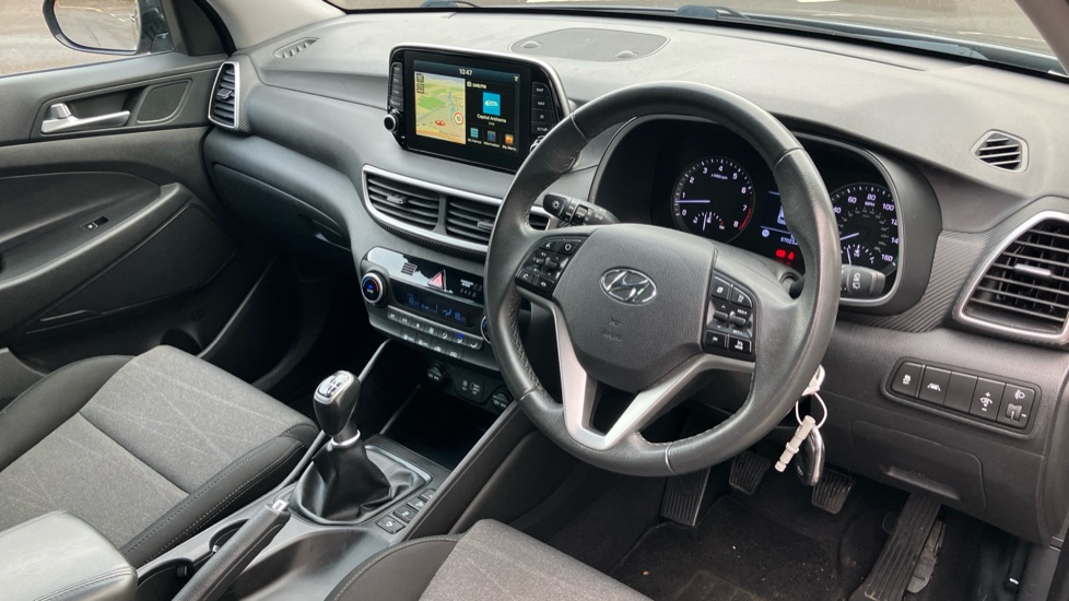 Hyundai TUCSON 1.6 GDi SE Nav 5dr 2WD Petrol Estate - Image 11