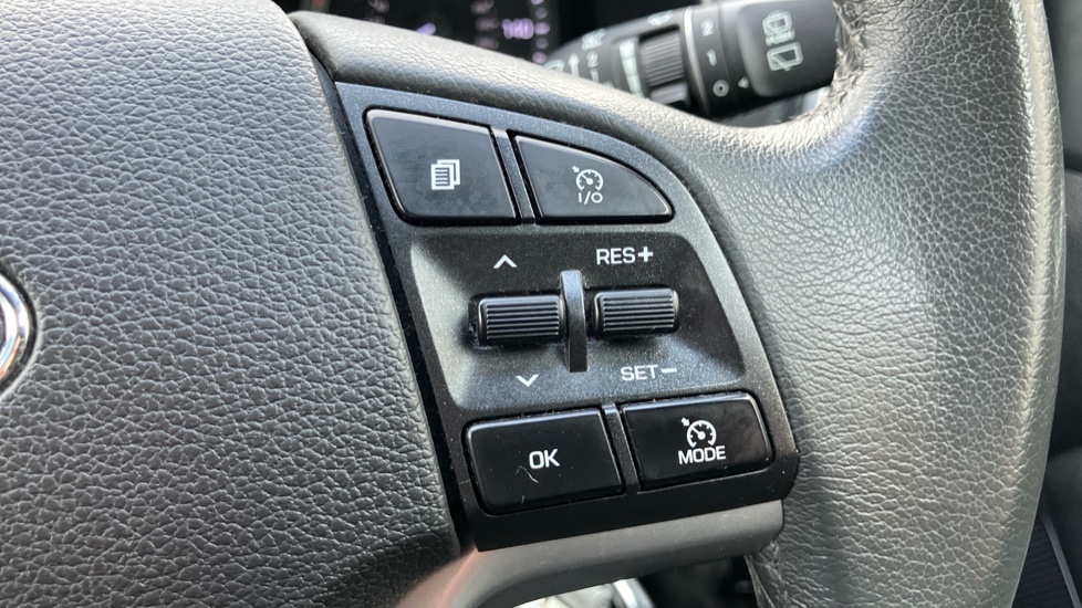Hyundai TUCSON 1.6 GDi SE Nav 5dr 2WD Petrol Estate - Image 24