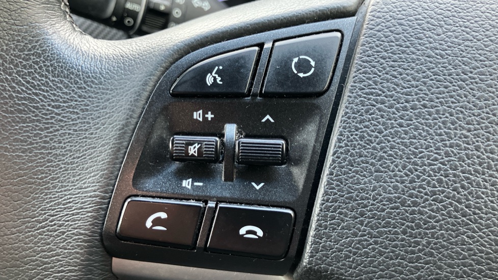 Hyundai TUCSON 1.6 GDi SE Nav 5dr 2WD Petrol Estate - Image 26