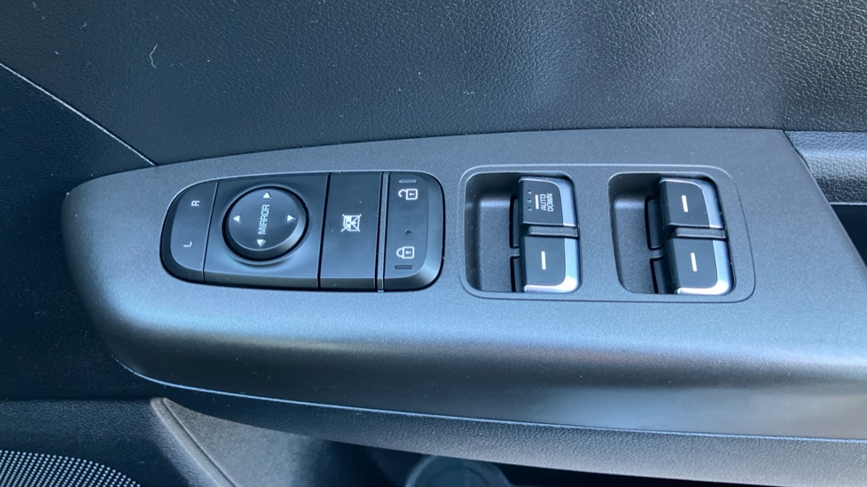 Kia Sportage 1.6 GDi ISG 1 5dr Petrol Estate - Image 38