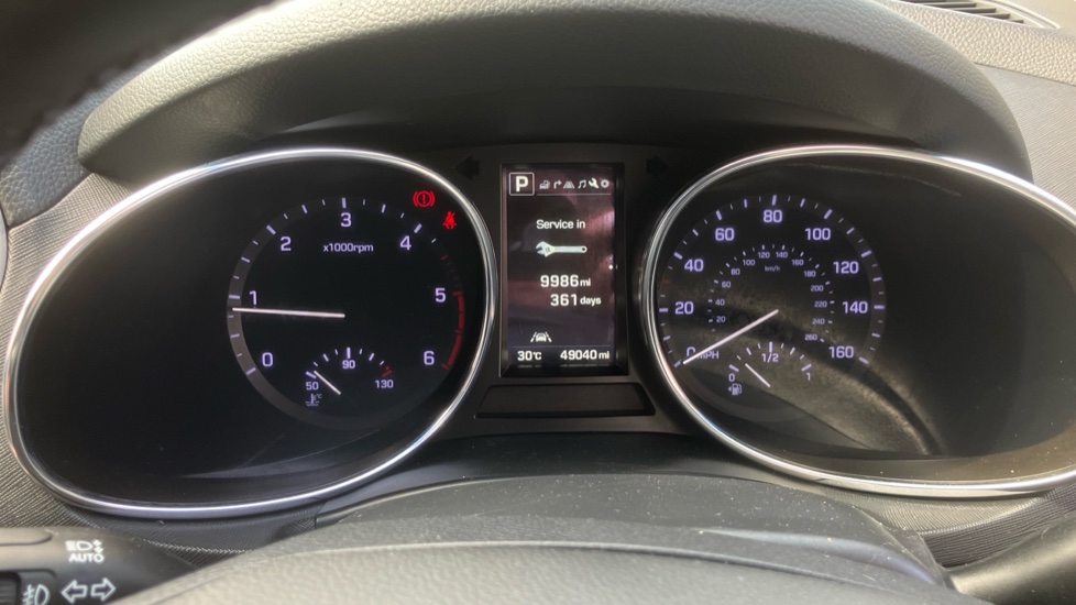 Hyundai SANTA FE 2.2 CRDi Blue Drive Premium SE 5dr Auto [7 Seats] Diesel Estate - Image 18