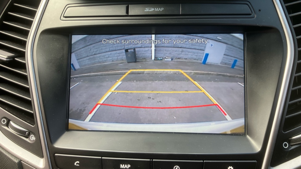 Hyundai SANTA FE 2.2 CRDi Blue Drive Premium SE 5dr Auto [7 Seats] Diesel Estate - Image 22