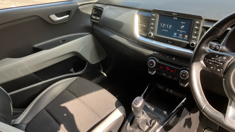 Kia Stonic 1.0T GDi 3 5dr Petrol Estate - Image 14