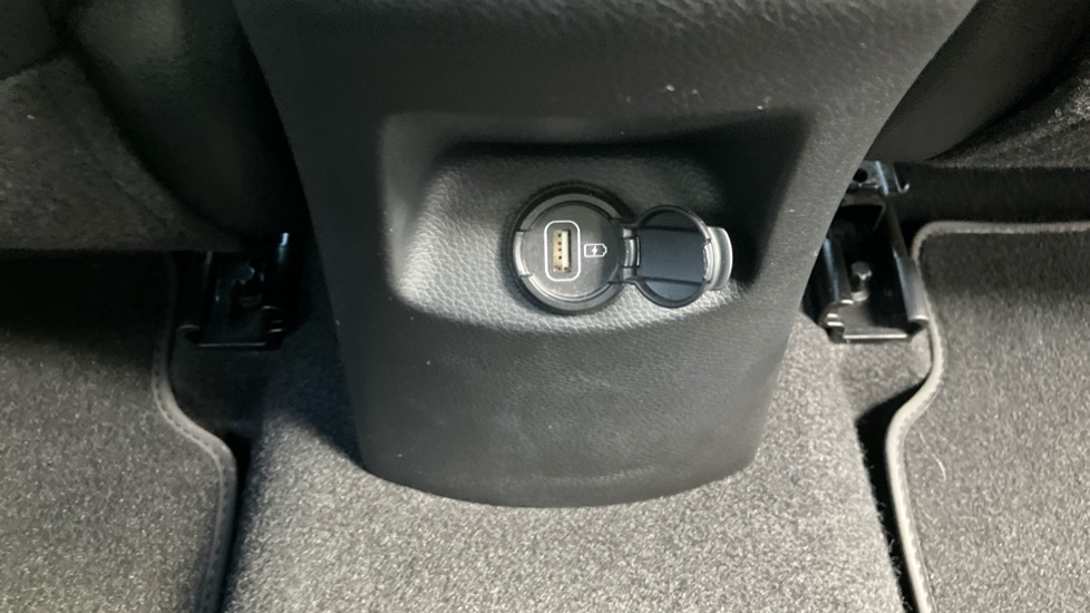 Kia Stonic 1.0T GDi 3 5dr Petrol Estate - Image 45