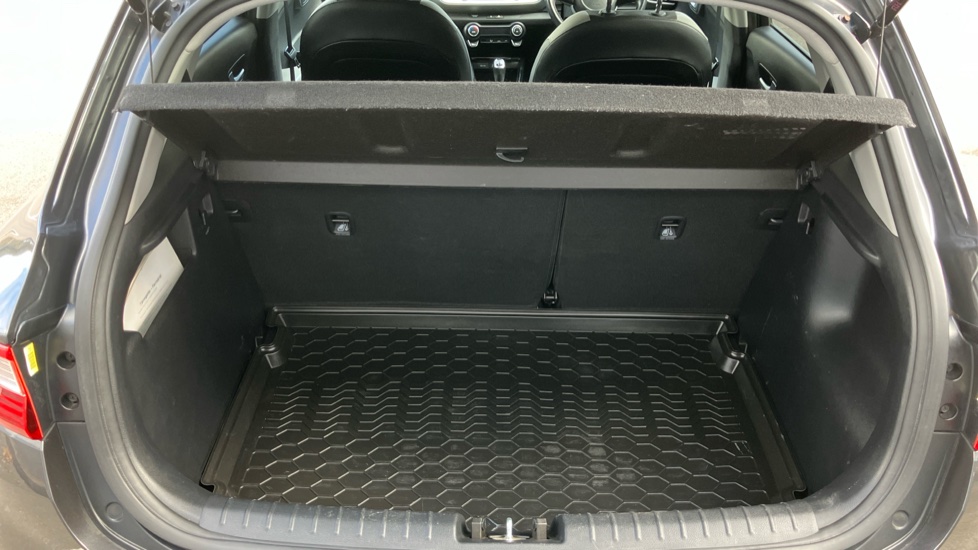 Kia Stonic 1.0T GDi 3 5dr Petrol Estate - Image 48