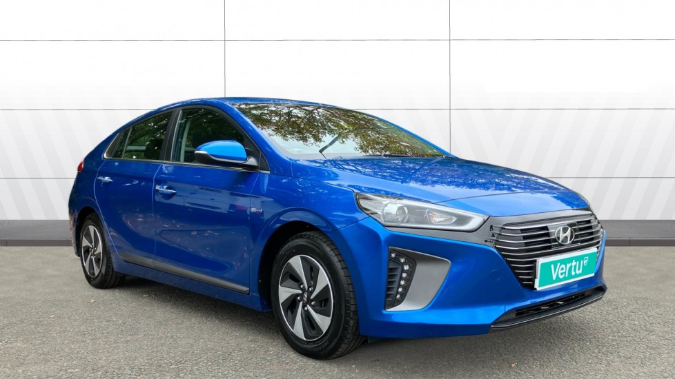 Hyundai IONIQ 1.6 GDi Hybrid Premium 5dr DCT Hybrid Hatchback - Image 1