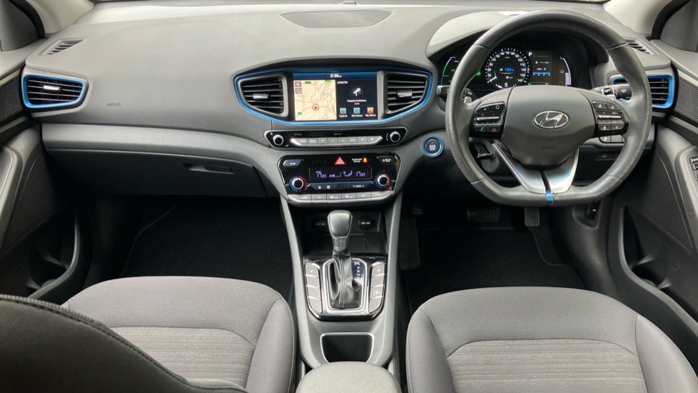 Hyundai IONIQ 1.6 GDi Hybrid Premium 5dr DCT Hybrid Hatchback - Image 10
