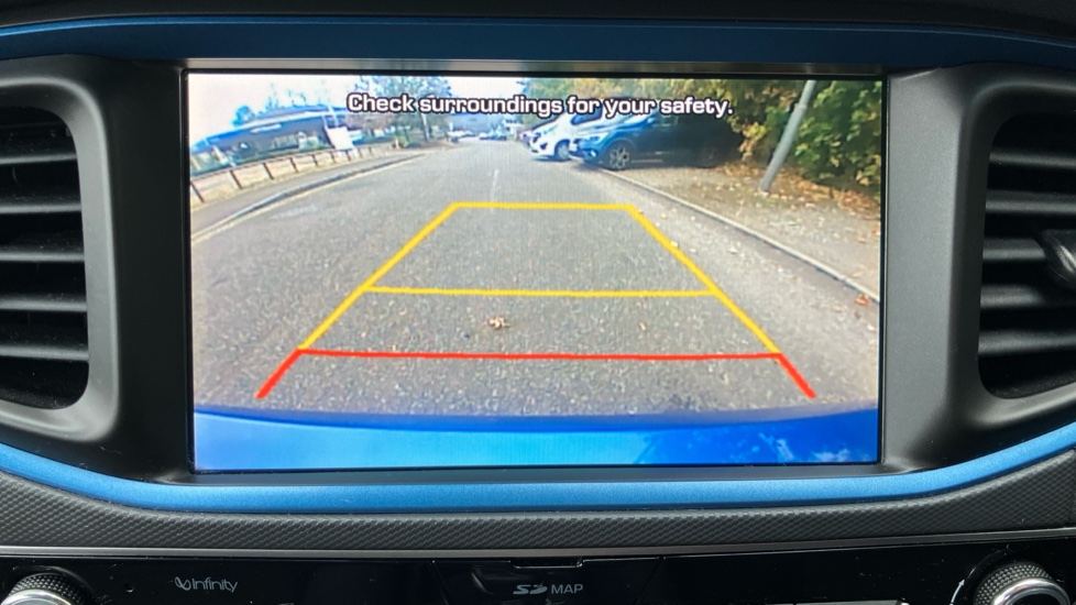 Hyundai IONIQ 1.6 GDi Hybrid Premium 5dr DCT Hybrid Hatchback - Image 28