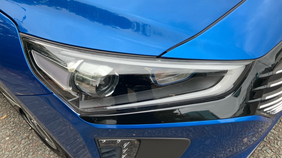 Hyundai IONIQ 1.6 GDi Hybrid Premium 5dr DCT Hybrid Hatchback - Image 51
