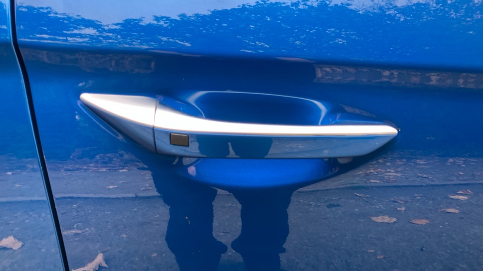Hyundai IONIQ 1.6 GDi Hybrid Premium 5dr DCT Hybrid Hatchback - Image 54