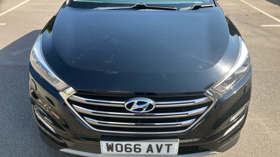 Hyundai TUCSON 2.0 CRDi Premium SE 5dr Diesel Estate - Image 8