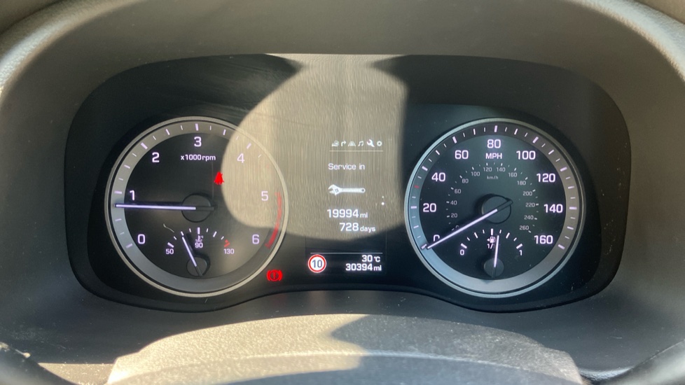 Hyundai TUCSON 2.0 CRDi Premium SE 5dr Diesel Estate - Image 18