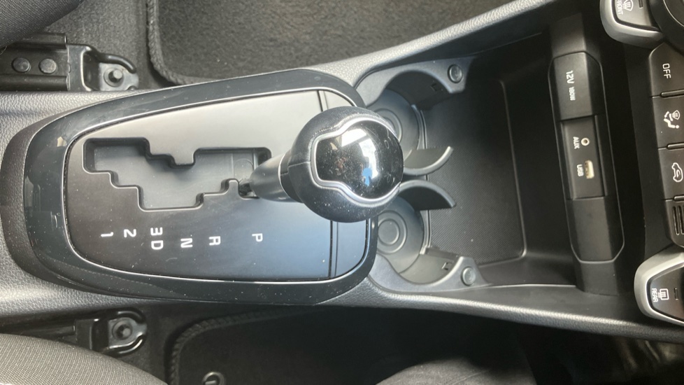 Kia Picanto 1.25 3 5dr Auto Petrol Hatchback - Image 26