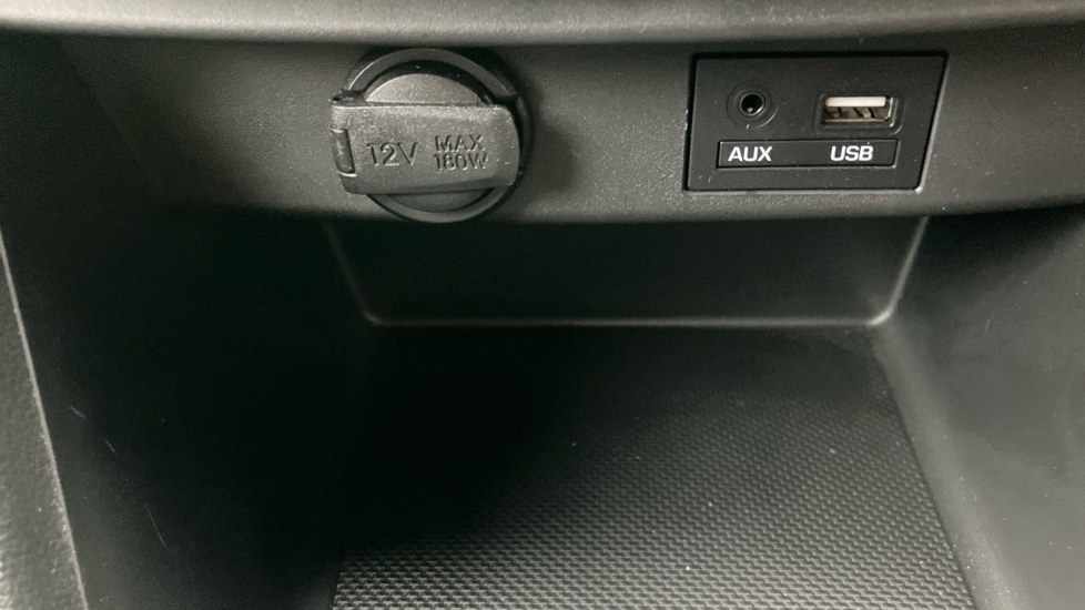 Hyundai i10 1.0 Play 5dr Petrol Hatchback - Image 29
