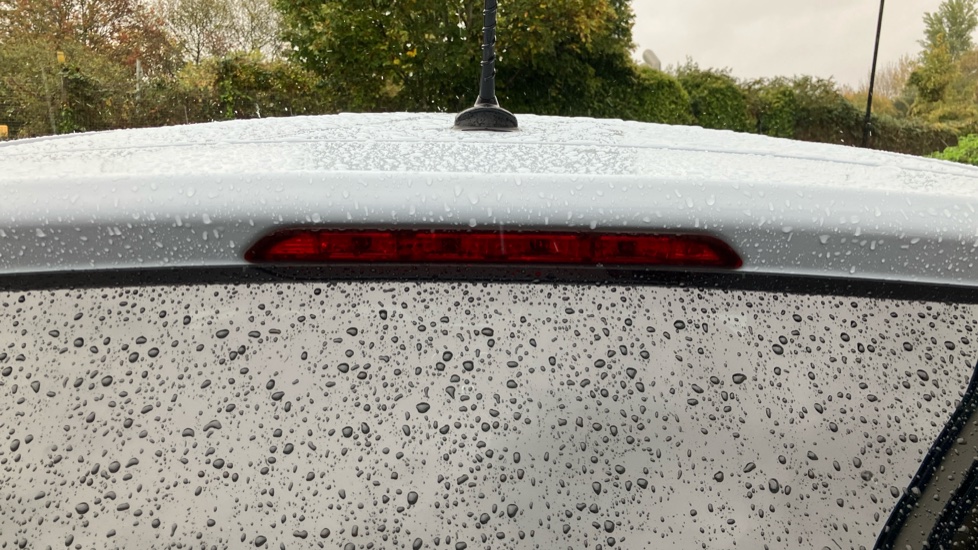 Hyundai i10 1.0 Play 5dr Petrol Hatchback - Image 48