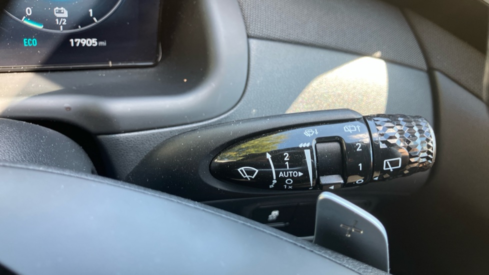 Hyundai TUCSON 1.6 TGDi Plug-in Hybrid Premium 5dr 4WD Auto Estate - Image 22