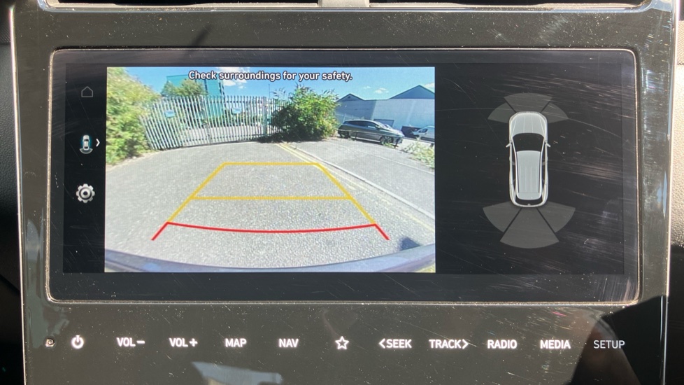 Hyundai TUCSON 1.6 TGDi Plug-in Hybrid Premium 5dr 4WD Auto Estate - Image 26