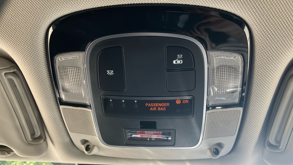 Hyundai TUCSON 1.6 TGDi Plug-in Hybrid Premium 5dr 4WD Auto Estate - Image 35