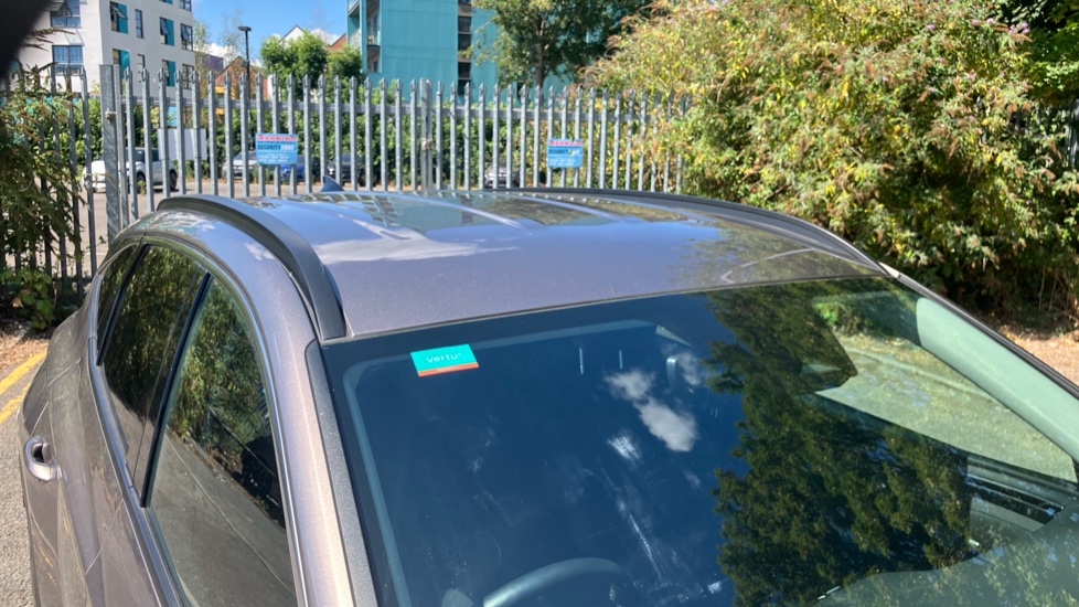 Hyundai TUCSON 1.6 TGDi Plug-in Hybrid Premium 5dr 4WD Auto Estate - Image 59