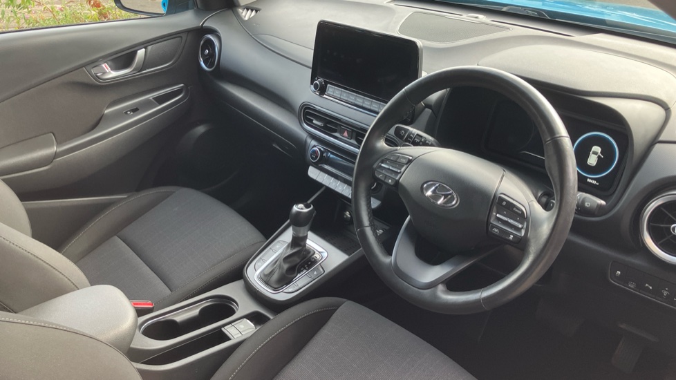 Hyundai KONA 1.6 GDi Hybrid Premium 5dr DCT Hybrid Hatchback - Image 11