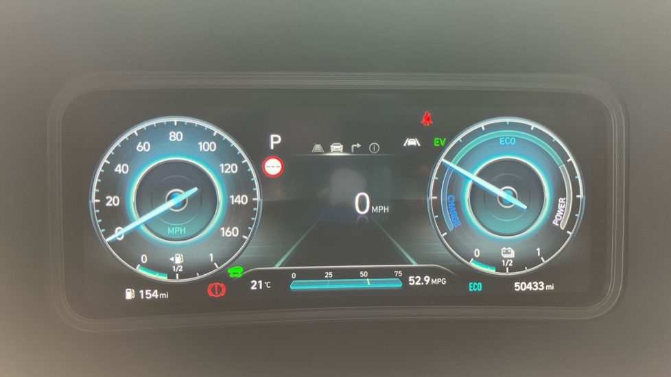 Hyundai KONA 1.6 GDi Hybrid Premium 5dr DCT Hybrid Hatchback - Image 18