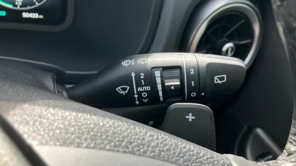 Hyundai KONA 1.6 GDi Hybrid Premium 5dr DCT Hybrid Hatchback - Image 22