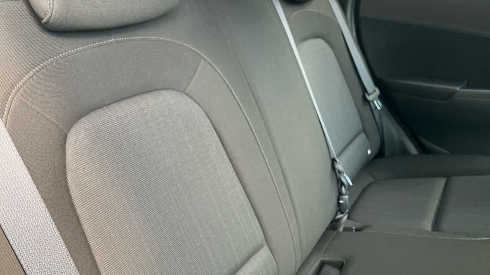 Hyundai KONA 1.6 GDi Hybrid Premium 5dr DCT Hybrid Hatchback - Image 43