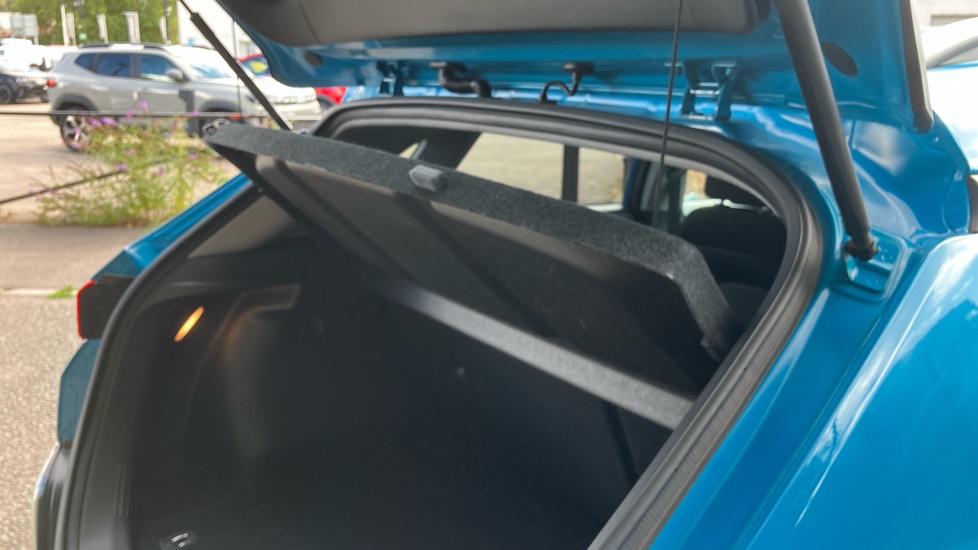 Hyundai KONA 1.6 GDi Hybrid Premium 5dr DCT Hybrid Hatchback - Image 44