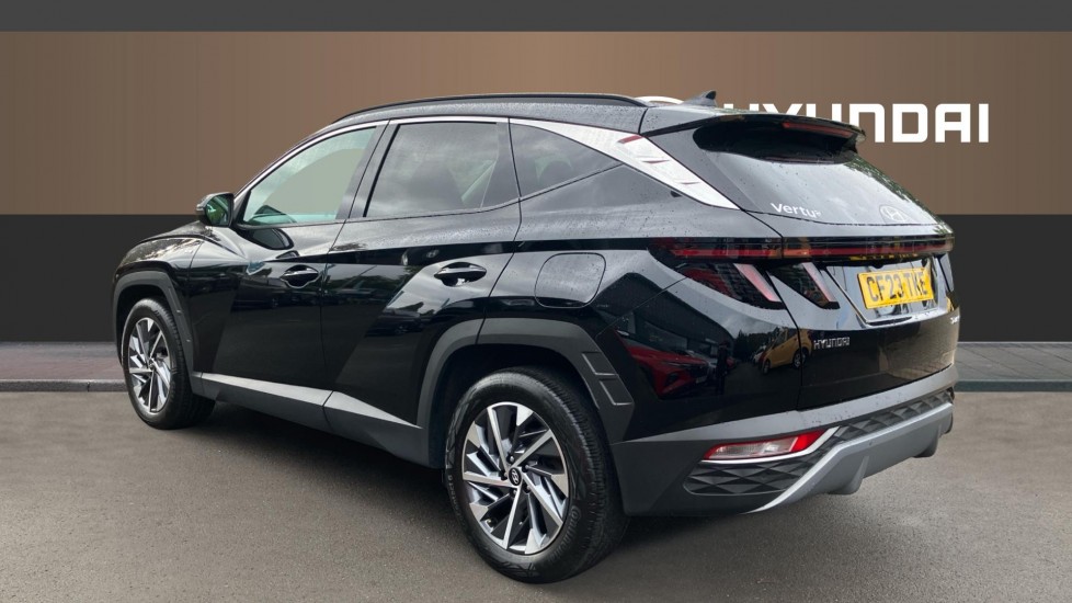 Hyundai TUCSON 1.6 TGDi 48V MHD Premium 5dr 2WD DCT Petrol Estate - Image 2