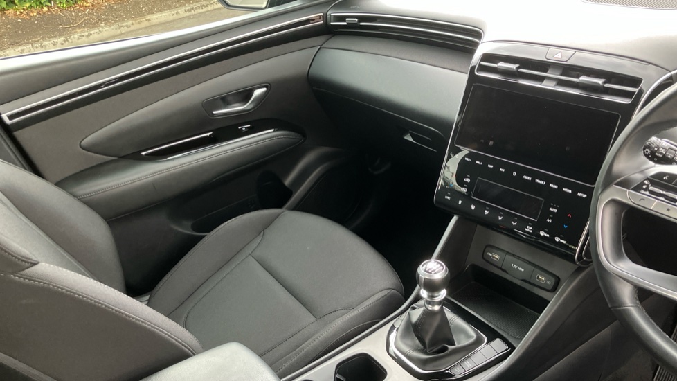 Hyundai TUCSON 1.6 TGDi SE Connect 5dr 2WD Petrol Estate - Image 14