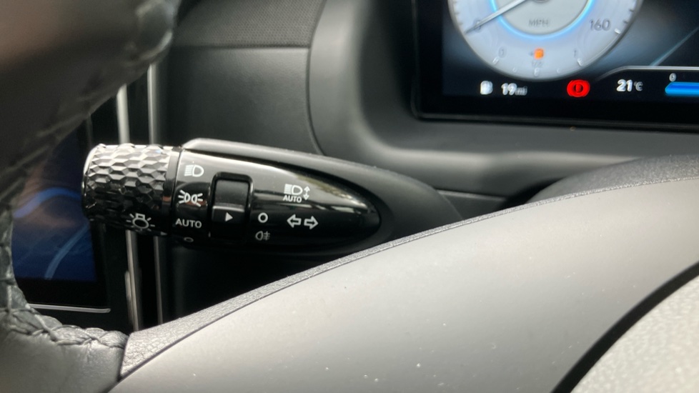 Hyundai TUCSON 1.6 TGDi SE Connect 5dr 2WD Petrol Estate - Image 24