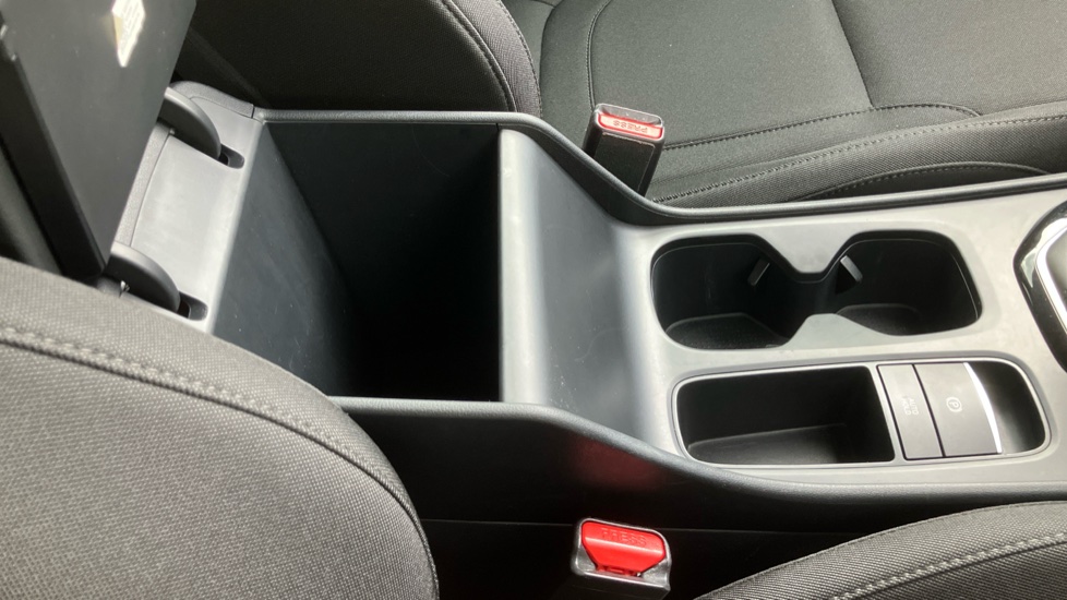 Hyundai TUCSON 1.6 TGDi SE Connect 5dr 2WD Petrol Estate - Image 31