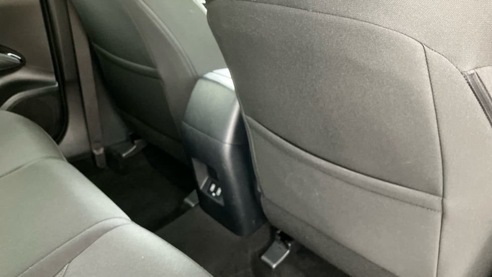 Hyundai TUCSON 1.6 TGDi SE Connect 5dr 2WD Petrol Estate - Image 42