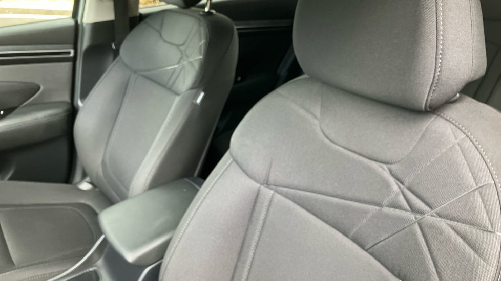Hyundai TUCSON 1.6 TGDi SE Connect 5dr 2WD Petrol Estate - Image 48