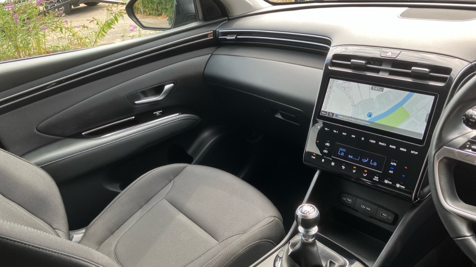Hyundai TUCSON 1.6 TGDi SE Connect 5dr 2WD Petrol Estate - Image 14