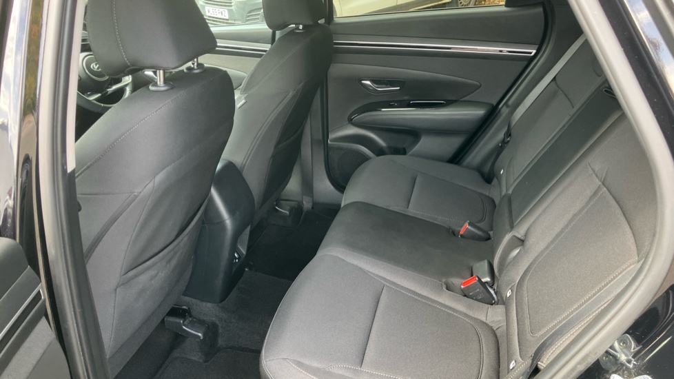 Hyundai TUCSON 1.6 TGDi SE Connect 5dr 2WD Petrol Estate - Image 16