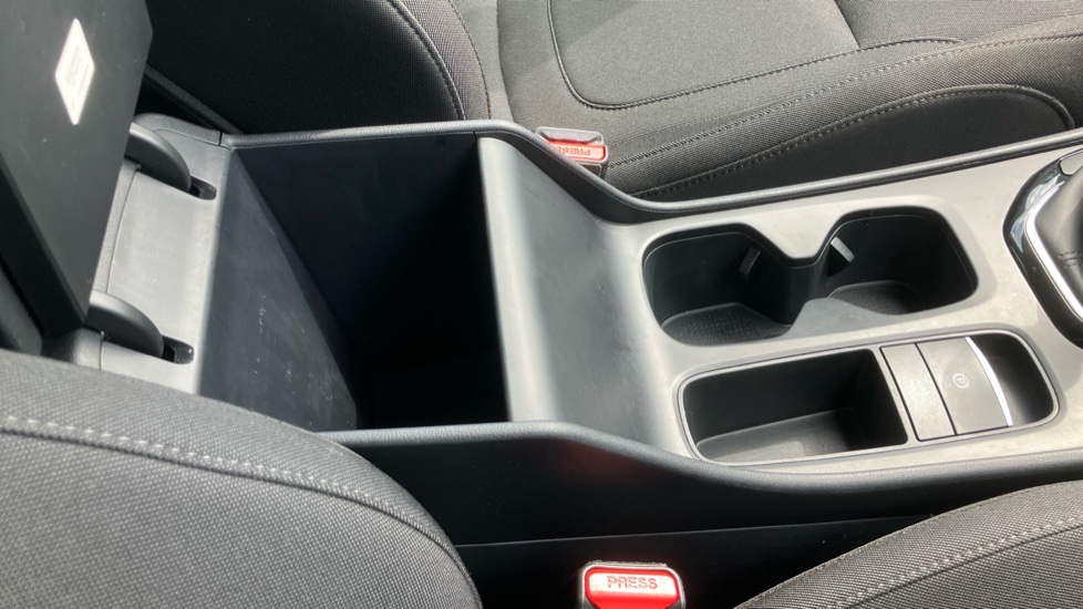 Hyundai TUCSON 1.6 TGDi SE Connect 5dr 2WD Petrol Estate - Image 30