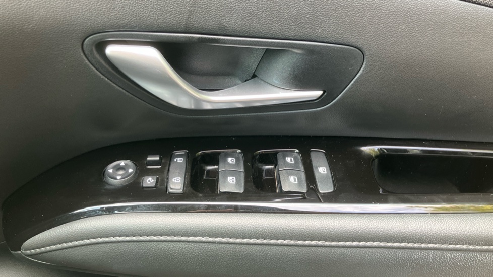 Hyundai TUCSON 1.6 TGDi SE Connect 5dr 2WD Petrol Estate - Image 35