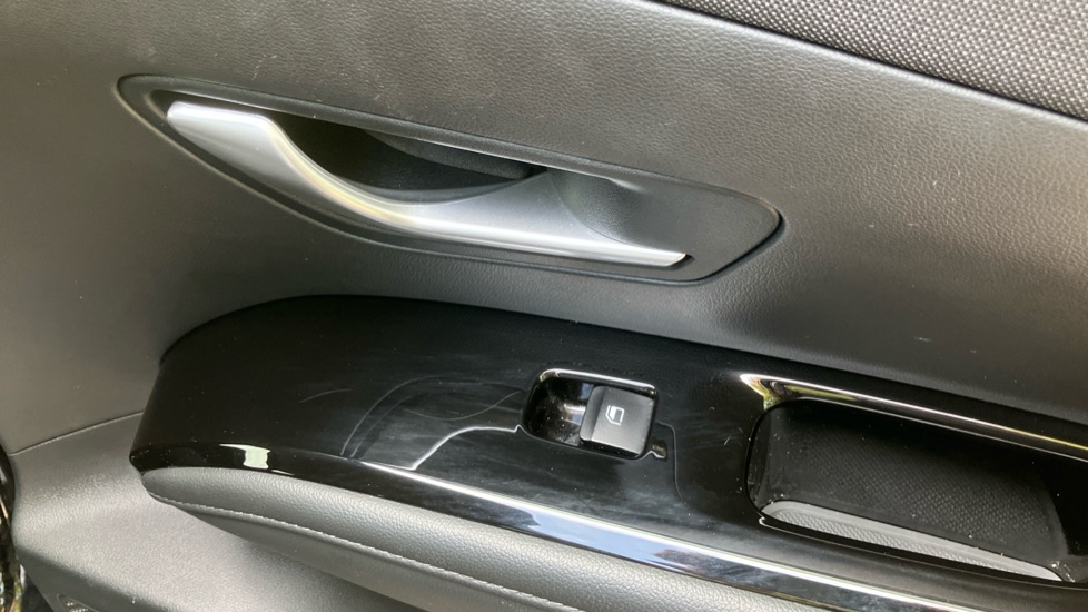 Hyundai TUCSON 1.6 TGDi SE Connect 5dr 2WD Petrol Estate - Image 39