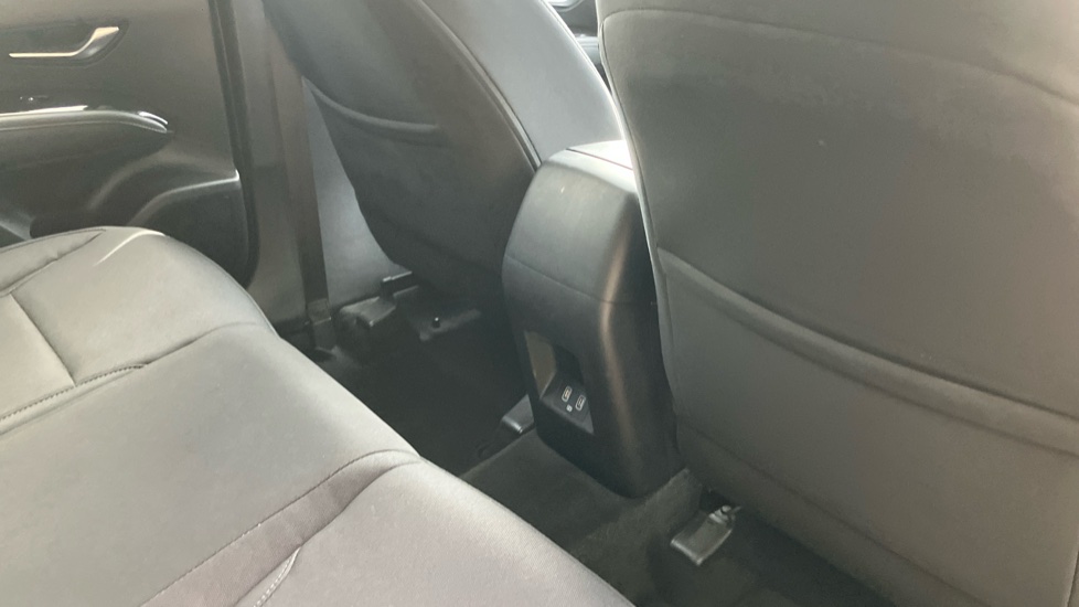 Hyundai TUCSON 1.6 TGDi SE Connect 5dr 2WD Petrol Estate - Image 41