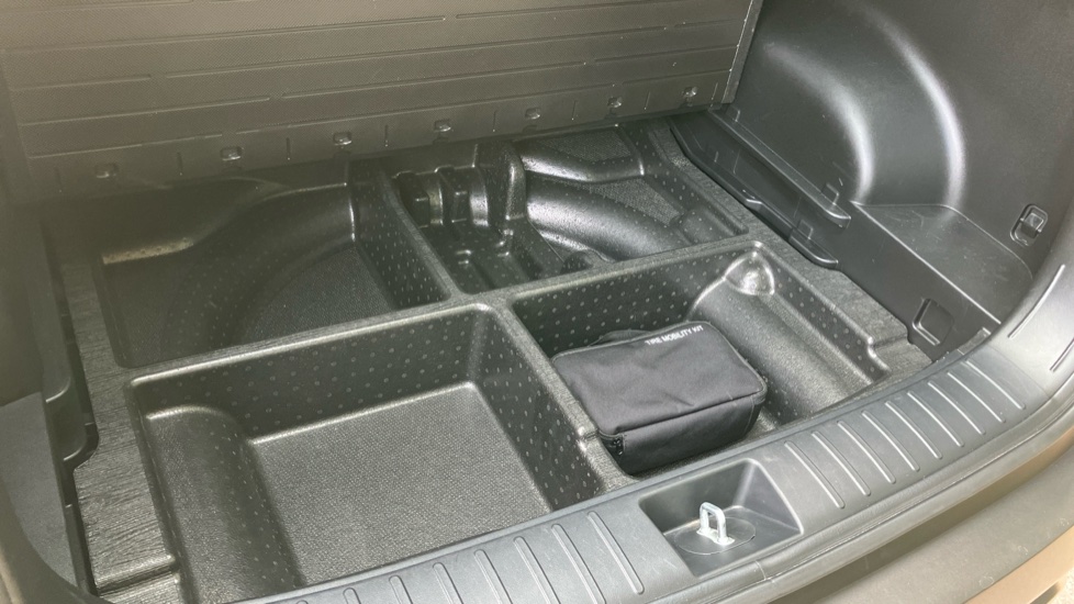 Hyundai TUCSON 1.6 TGDi SE Connect 5dr 2WD Petrol Estate - Image 45