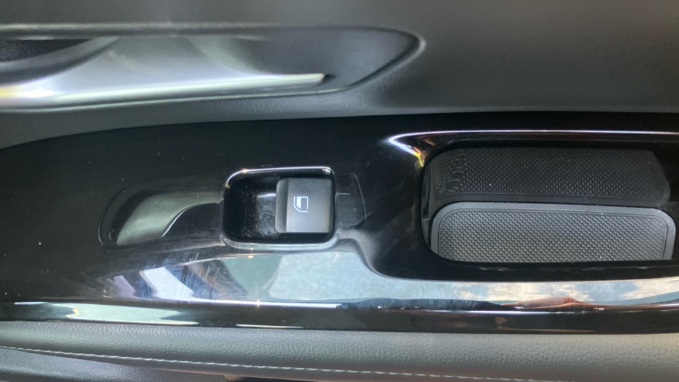 Hyundai TUCSON 1.6 TGDi SE Connect 5dr 2WD Petrol Estate - Image 40