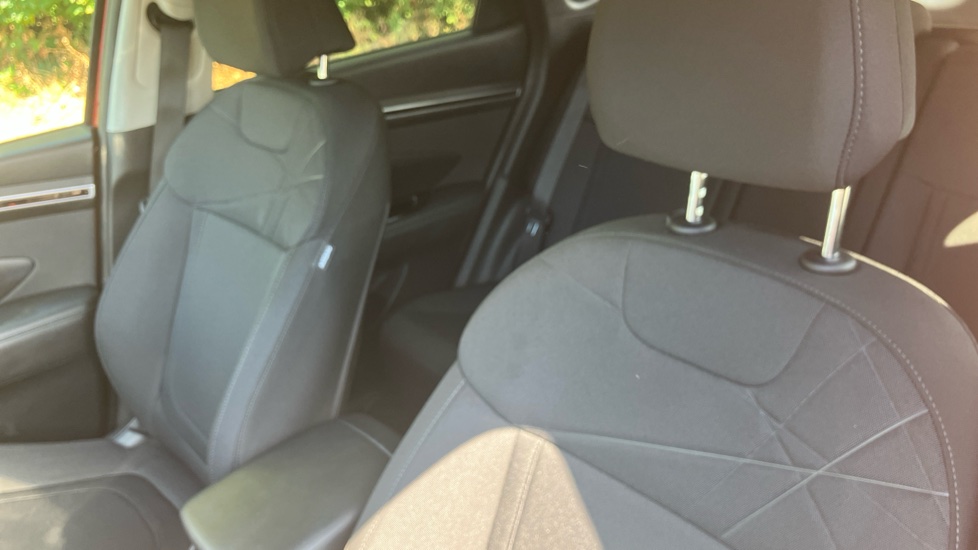 Hyundai TUCSON 1.6 TGDi SE Connect 5dr 2WD Petrol Estate - Image 48