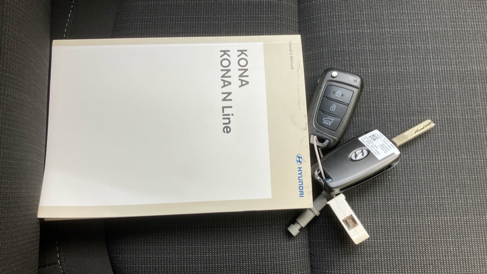 Hyundai KONA 1.0 TGDi 48V MHEV SE Connect 5dr Petrol Hatchback - Image 19