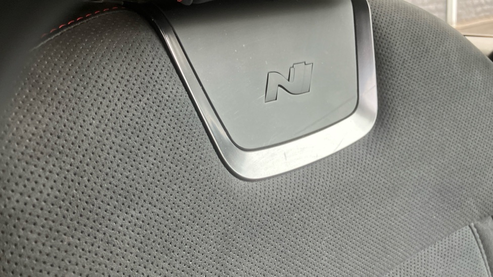 Hyundai TUCSON 1.6 TGDi N Line 5dr 2WD Petrol Estate - Image 32
