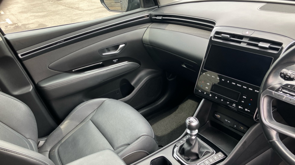 Hyundai TUCSON 1.6 TGDi Ultimate 5dr 2WD Petrol Estate - Image 14