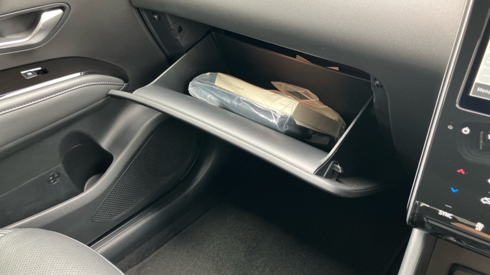 Hyundai TUCSON 1.6 TGDi Ultimate 5dr 2WD Petrol Estate - Image 34