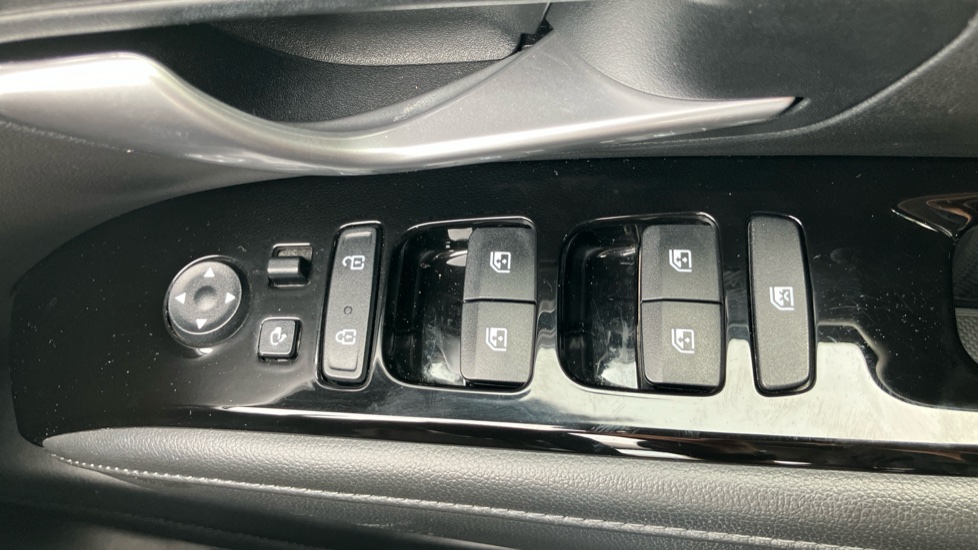 Hyundai TUCSON 1.6 TGDi Ultimate 5dr 2WD Petrol Estate - Image 38