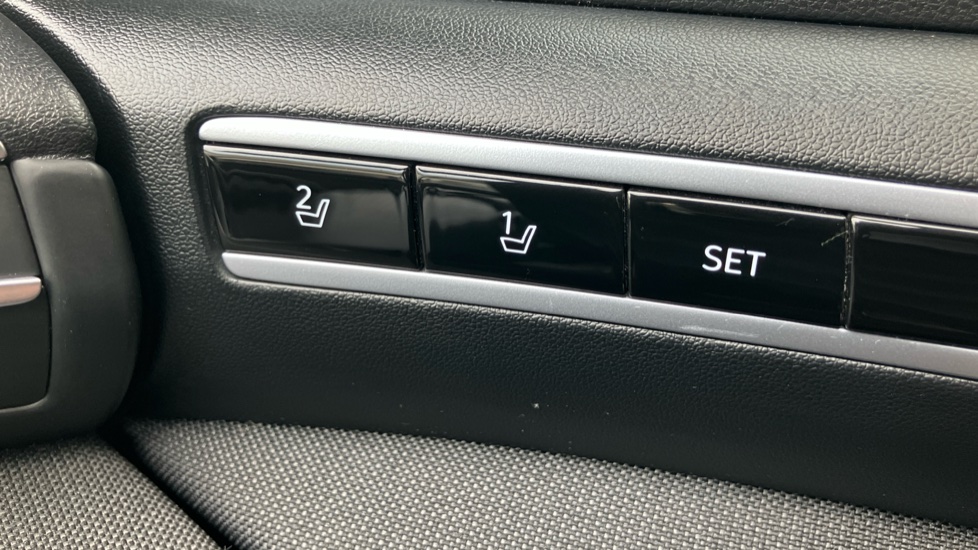 Hyundai TUCSON 1.6 TGDi Ultimate 5dr 2WD Petrol Estate - Image 39
