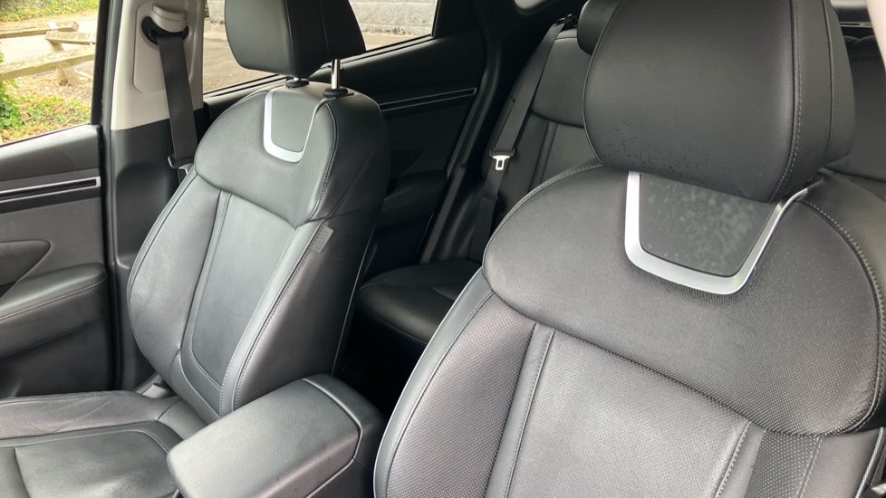 Hyundai TUCSON 1.6 TGDi Ultimate 5dr 2WD Petrol Estate - Image 54